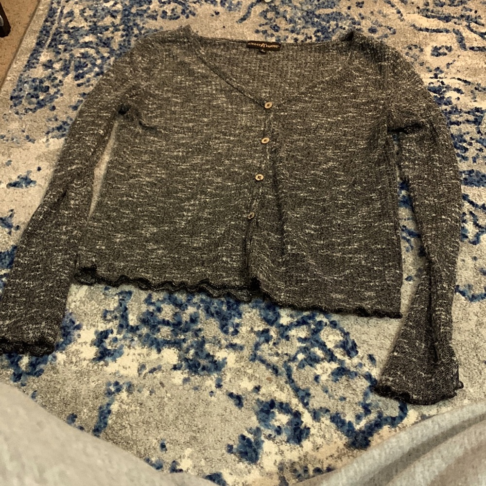 Flattering long sleeve